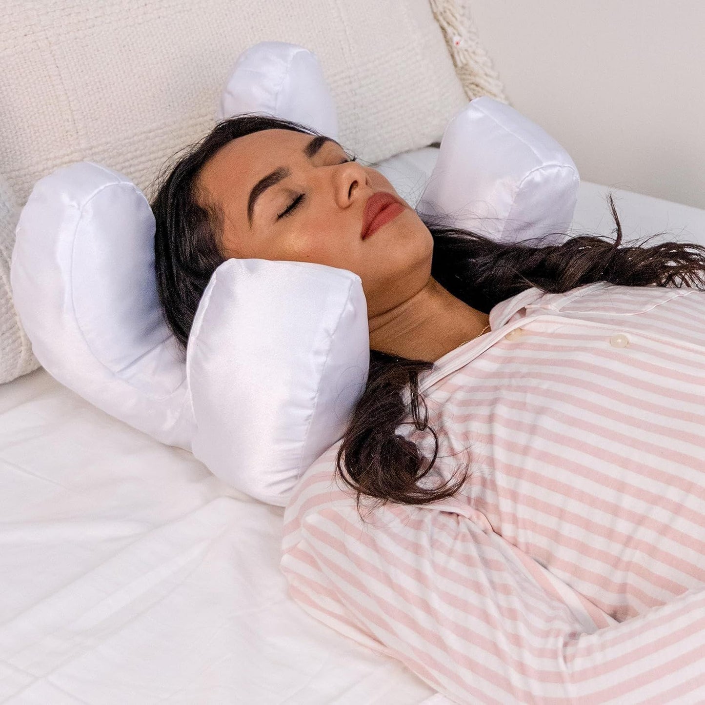 Flawless Face Pillow – Anti-Wrinkle Beauty Pillow for Side Sleepers